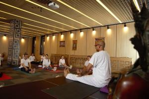 Провеждане на йога курс с Камал