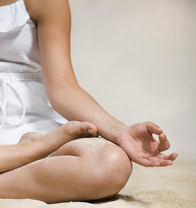 За кого е подходяща хатха йога и какви са ползите от нея?